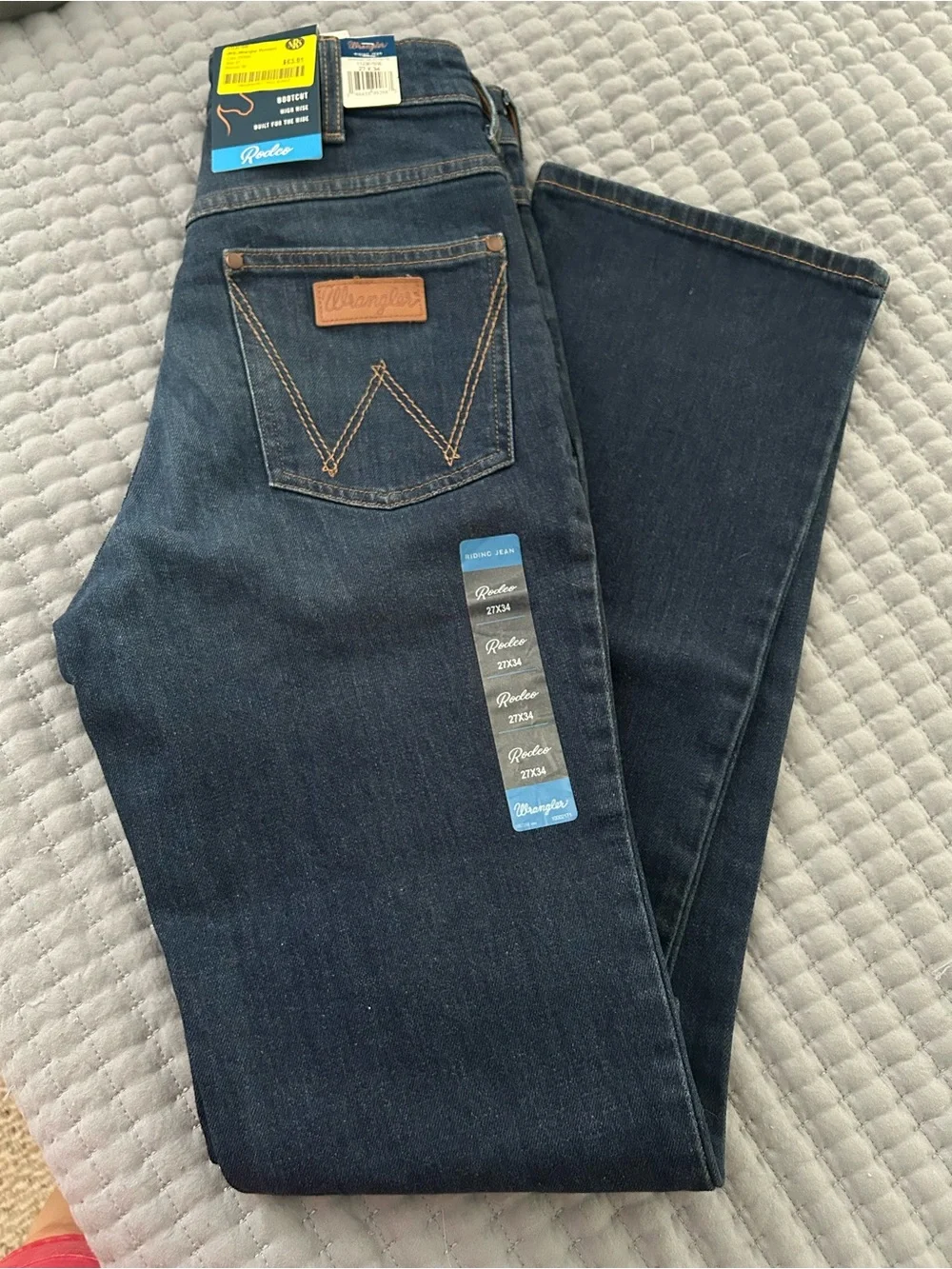NEW- Women’s Wrangler Rodeo Riding Jeans - Bootcut High Rise 27x34- NEW - Picture 1 of 4